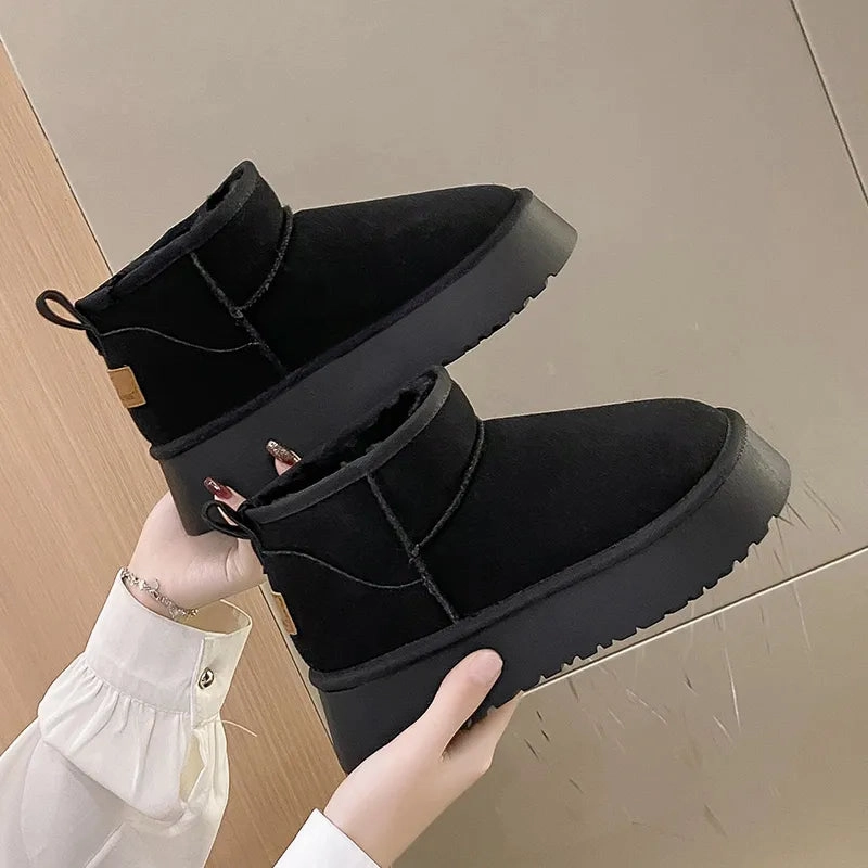 Winter Women Short Plush Warm Snow Boots Casual Shoes 2022 New Suede Fur Chelsea Ankle Boots Flats Platform Ladies Shoes Botas Snow Mud Boots