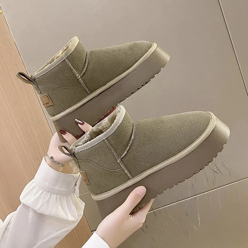 Winter Women Short Plush Warm Snow Boots Casual Shoes 2022 New Suede Fur Chelsea Ankle Boots Flats Platform Ladies Shoes Botas Cleated Snow Boots