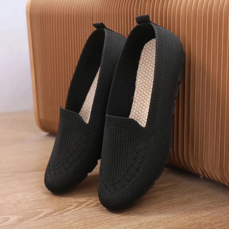 2023 Mesh Breathable Sneakers Women Breathable Light Slip on Flat Casual Shoes Ladies Loafers Socks Shoes Women Zapatillas Mujer Flat Sole Mtb Shoes