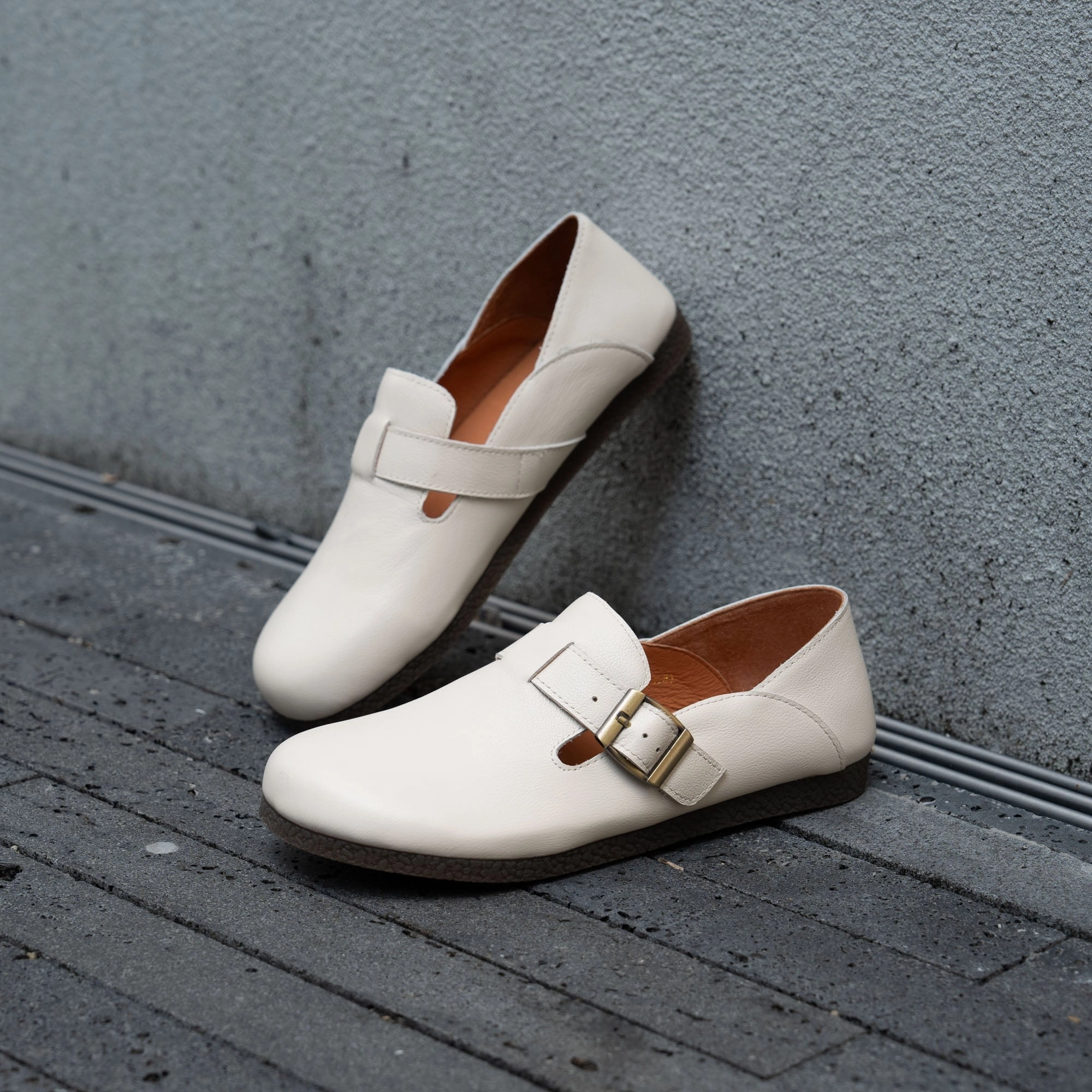 Soft Leather Flat Slip on Loafers for Women Buckle-fastening Monk Shoes in Beige/Apricot/Black Leather Loafers Women