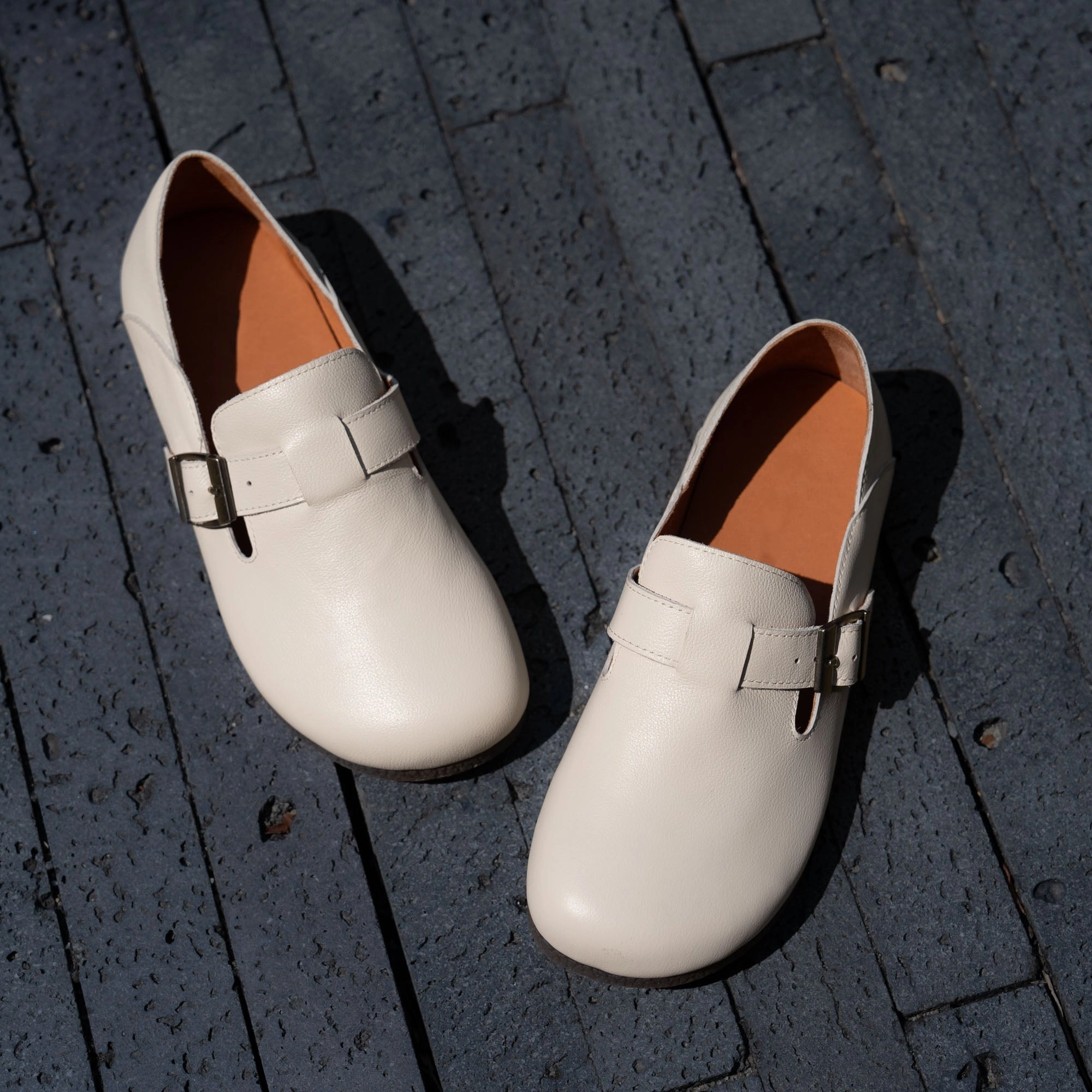 All Loafers Soft Leather Flat Slip on Loafers for Women Buckle-fastening Monk Shoes in Beige/Apricot/Black