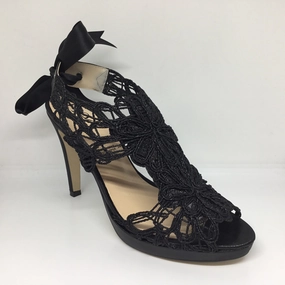 Long Step Effortless Style Neo Waltz Black Heel