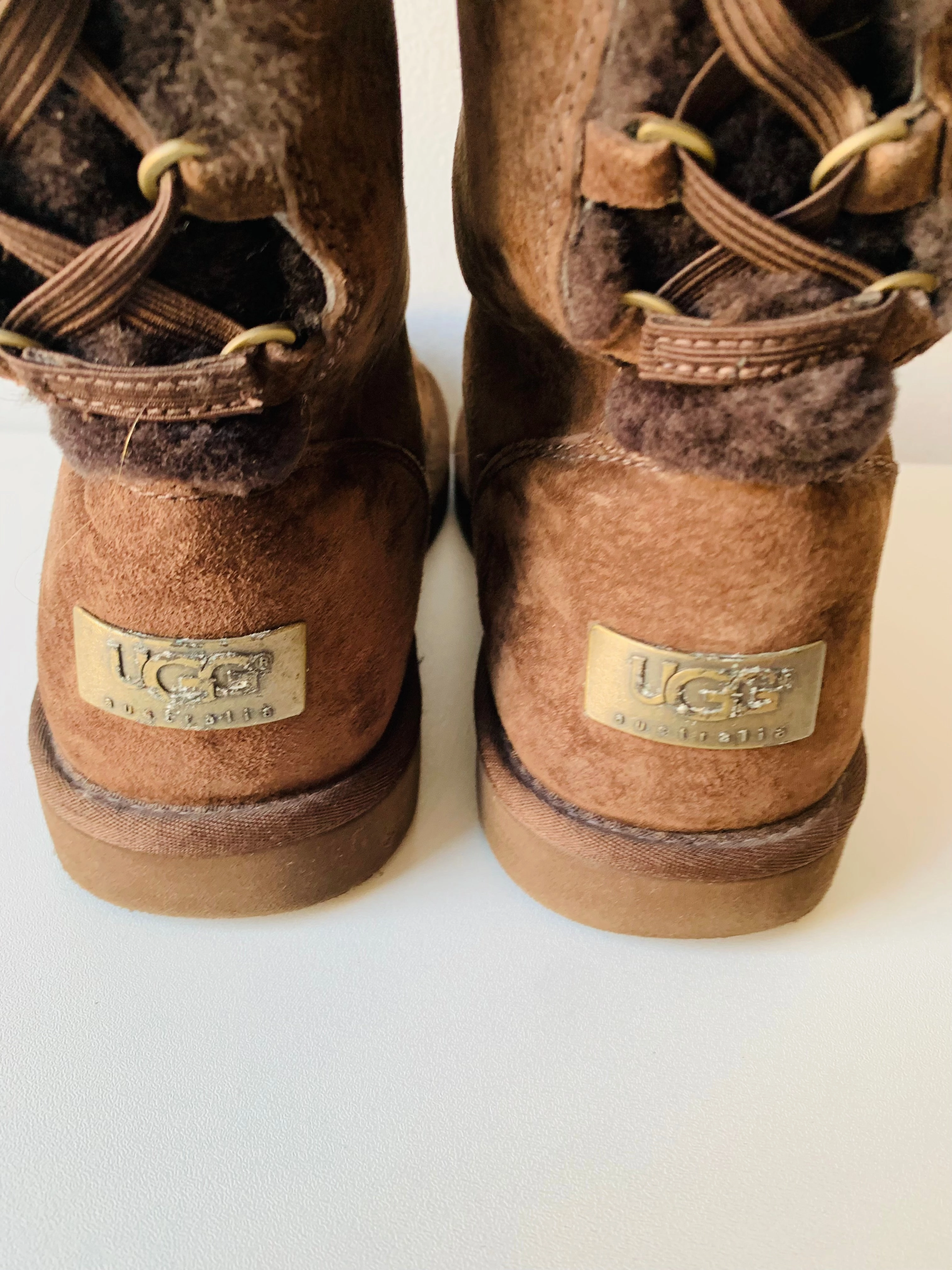 UGG Brown Suede Shearling Lined Tall Boots Size 7 Adidas Gazelle Arsenal Shoes