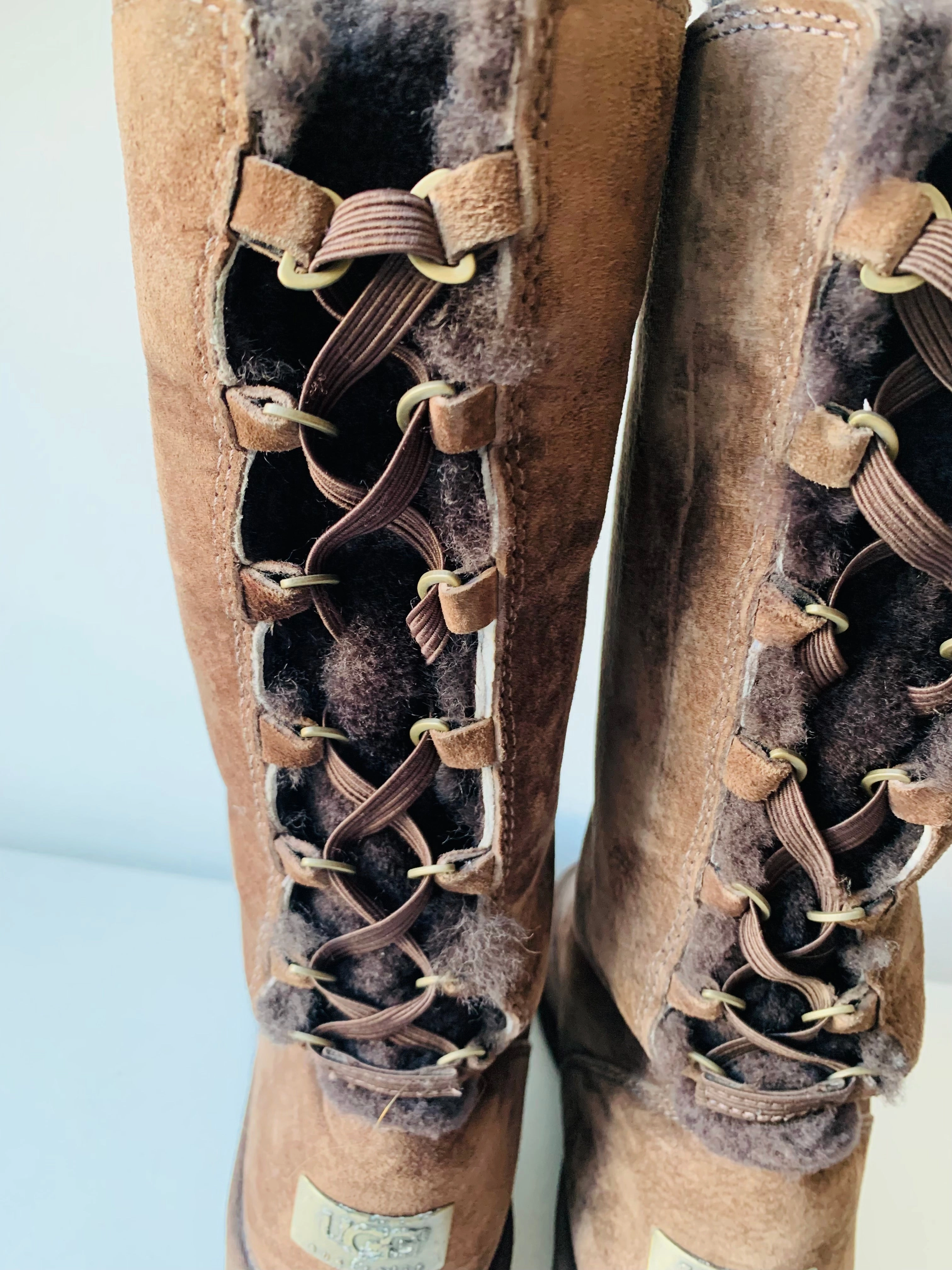 UGG Brown Suede Shearling Lined Tall Boots Size 7 Cricket Shoes Adidas