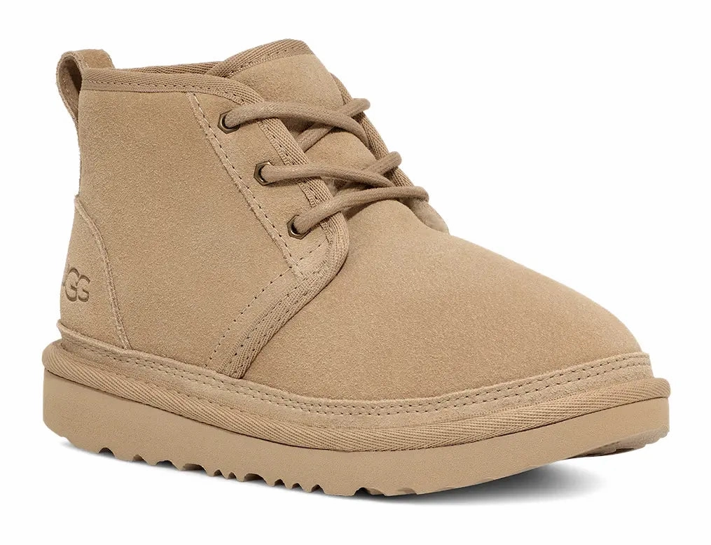 UGG Kids' Neumel II Boot  Cozy, Durable & Perfect for Play Prime Recovery Boots Sizing
