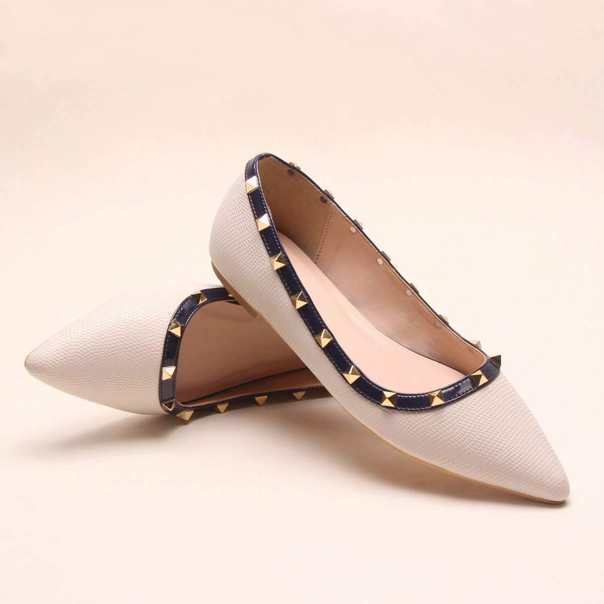 Lifting Shoes Womens "ADELAIDA  "Pointed Adorned Flat Shoes
