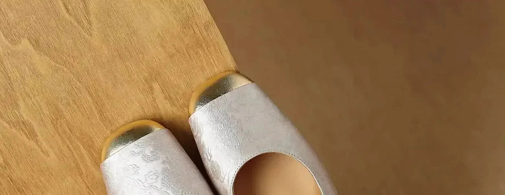 Asics Gel Treadmill Walking Shoes CHRIS Slipper or Slingback Pearl Accent Slip-On Shoes