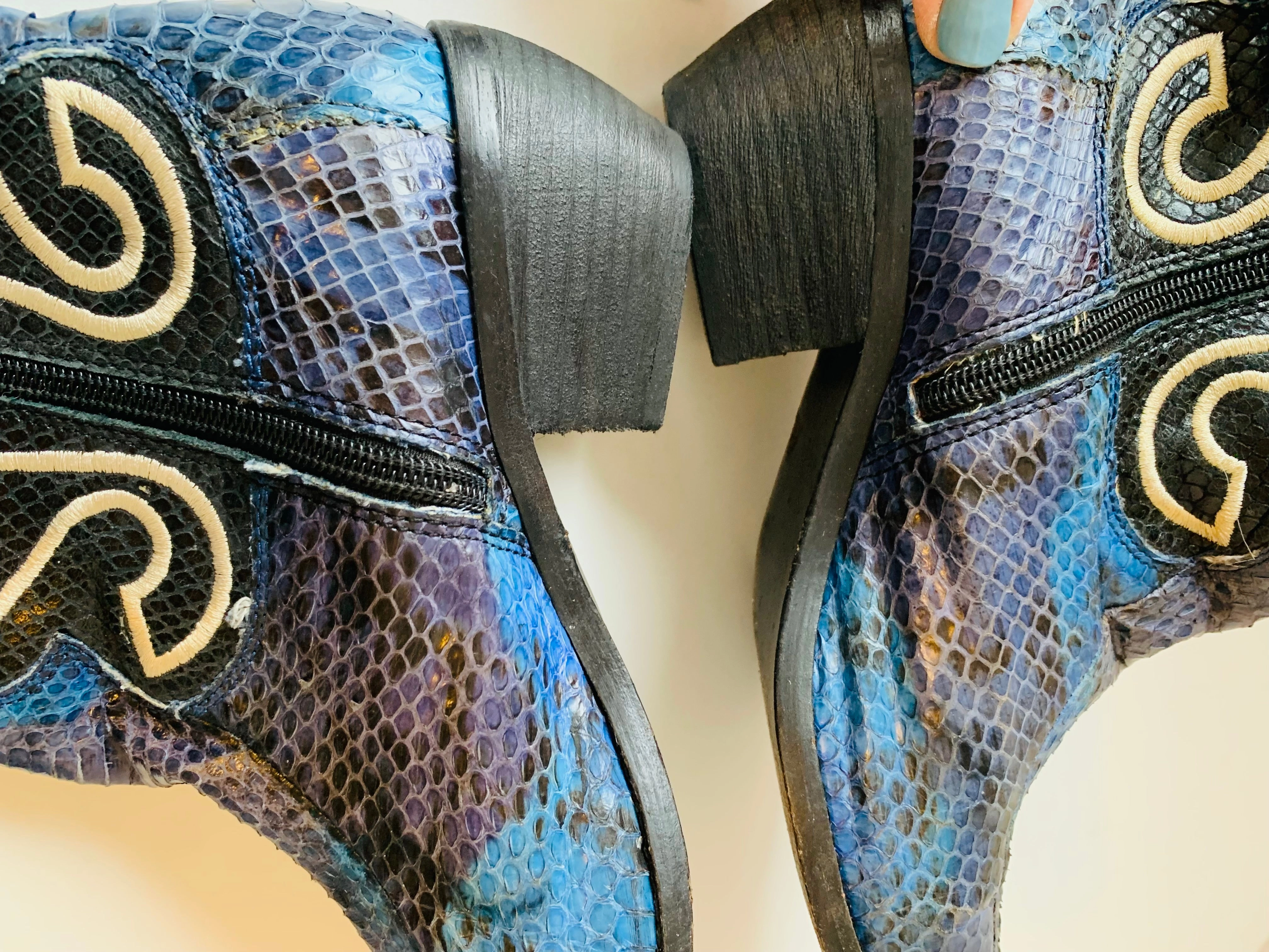 Adidas Terrace Shoes Vince Camuto Calina Embroidered Blue Leather Ankle Boot Size 9