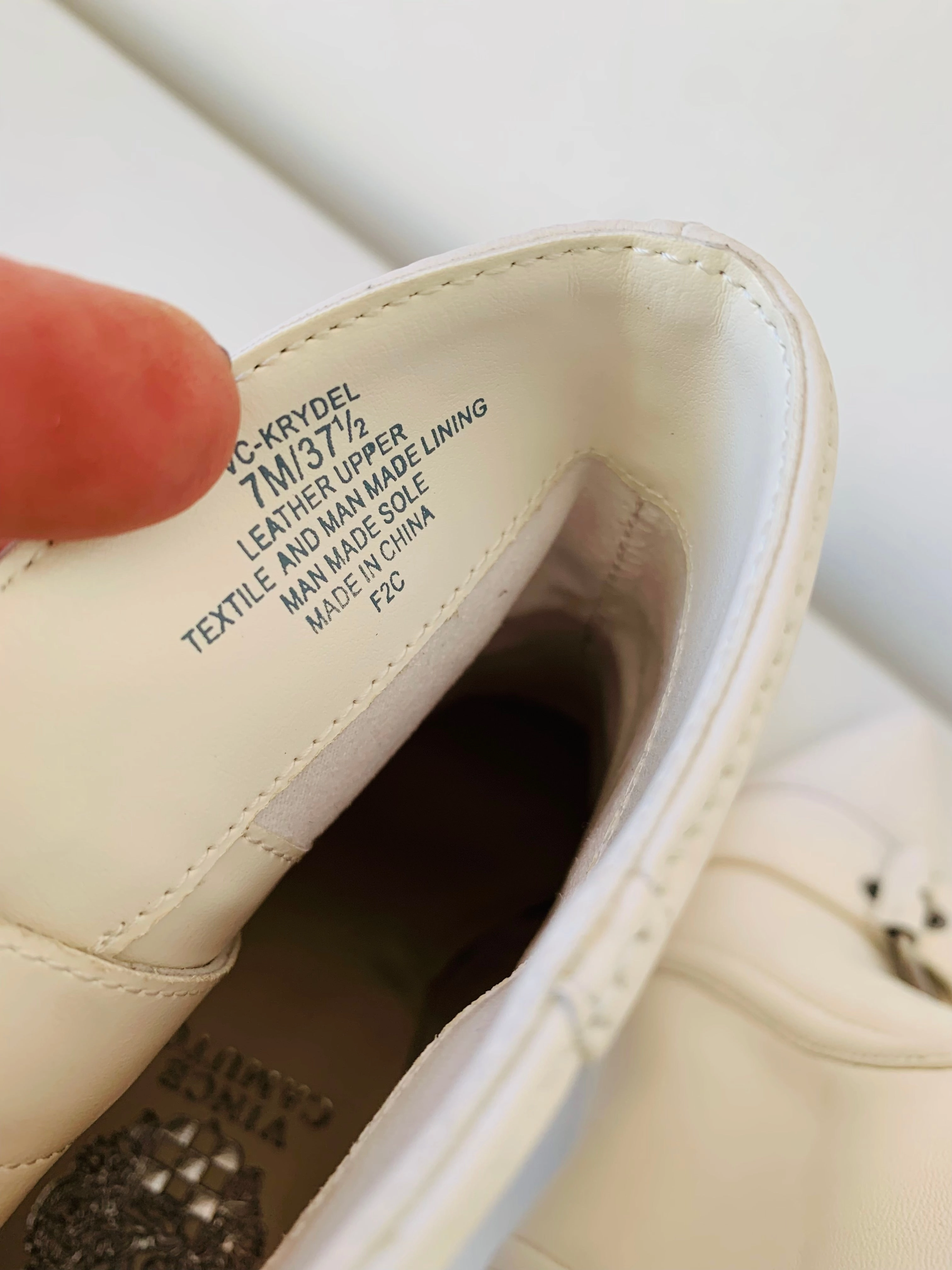 Adidas Response Shoes Vince Camuto Womens Krydel Kitten Heel White Leather Ankle Bootie Size 7