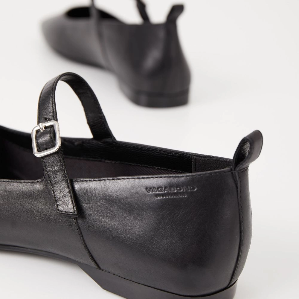 Vagabond Women's Delia Shoes in Black Leather Cunky Loafers