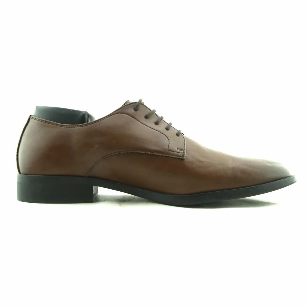 ZARA. . Dress Shoes With Sneaker Bottoms