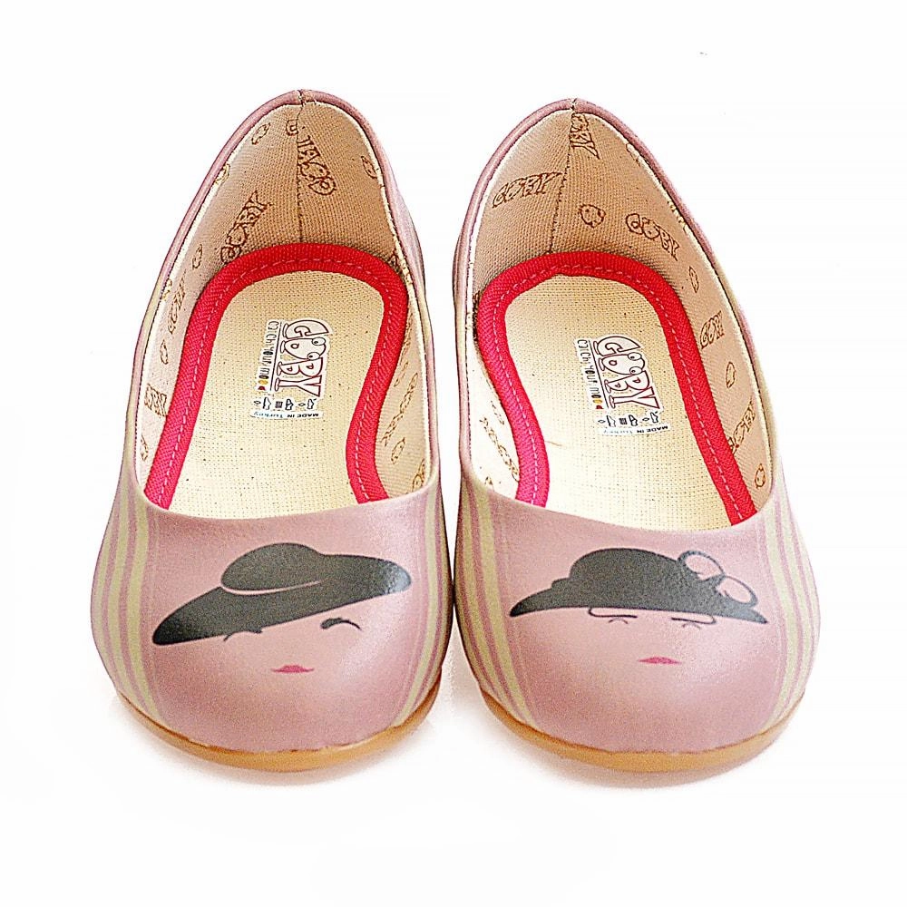 Dry Fast Woman in a Hat Ballerinas Shoes 1083
