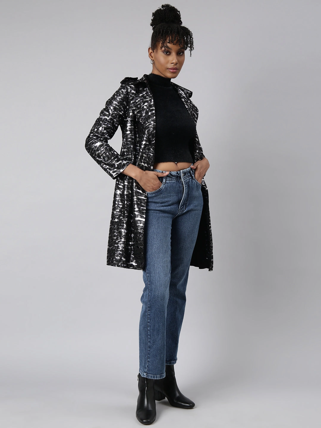 Best Pair Of Work Boots Women's Black Abstract Printed Longline Trench Coat