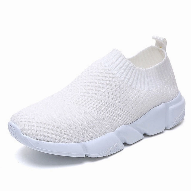 Women Shoes 2019 New Flyknit Sneakers Women Breathable Slip On Flat Shoes Soft Bottom White Sneakers Casual Women Flats Krasovki Flat Feet Gym Shoes