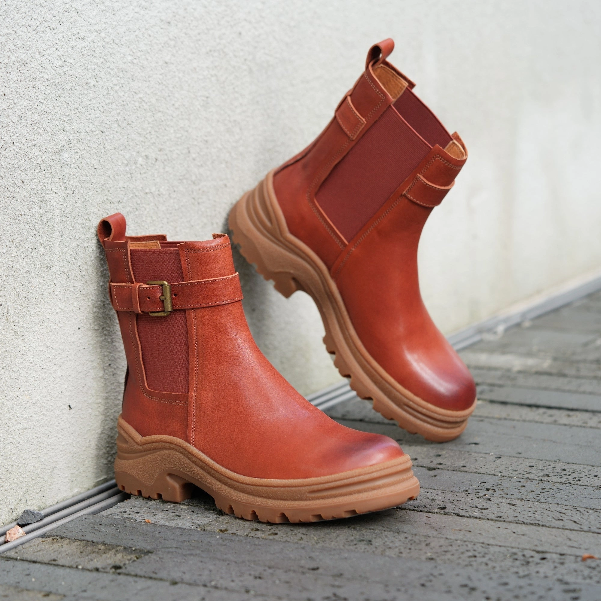 Womens Retro Leather Ankle Boots Snow Boots Have Fleece Lined for Cold Winter in Black/Brown Snow Boots Too Big