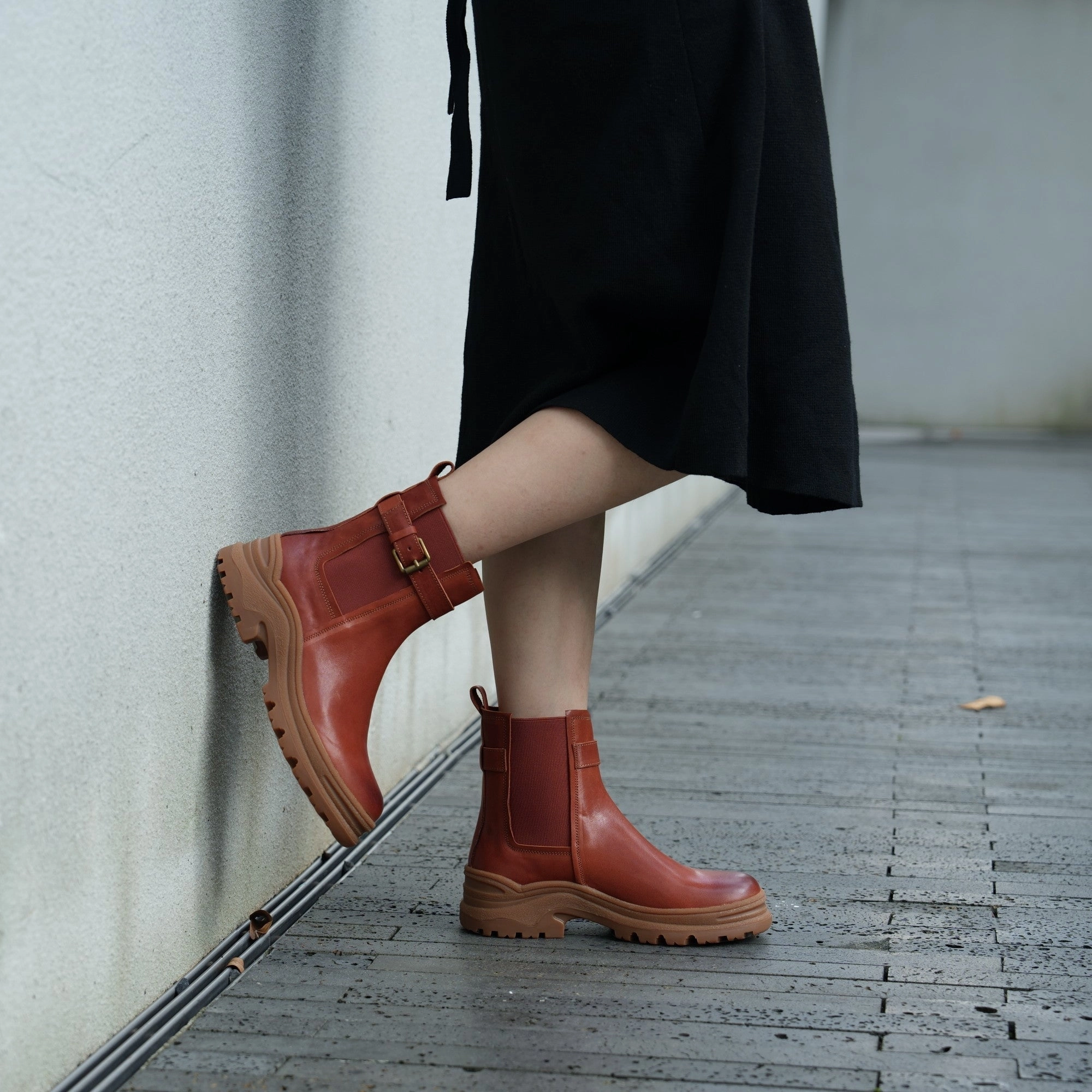 Landmark Snow Boots Womens Retro Leather Ankle Boots Snow Boots Have Fleece Lined for Cold Winter in Black/Brown