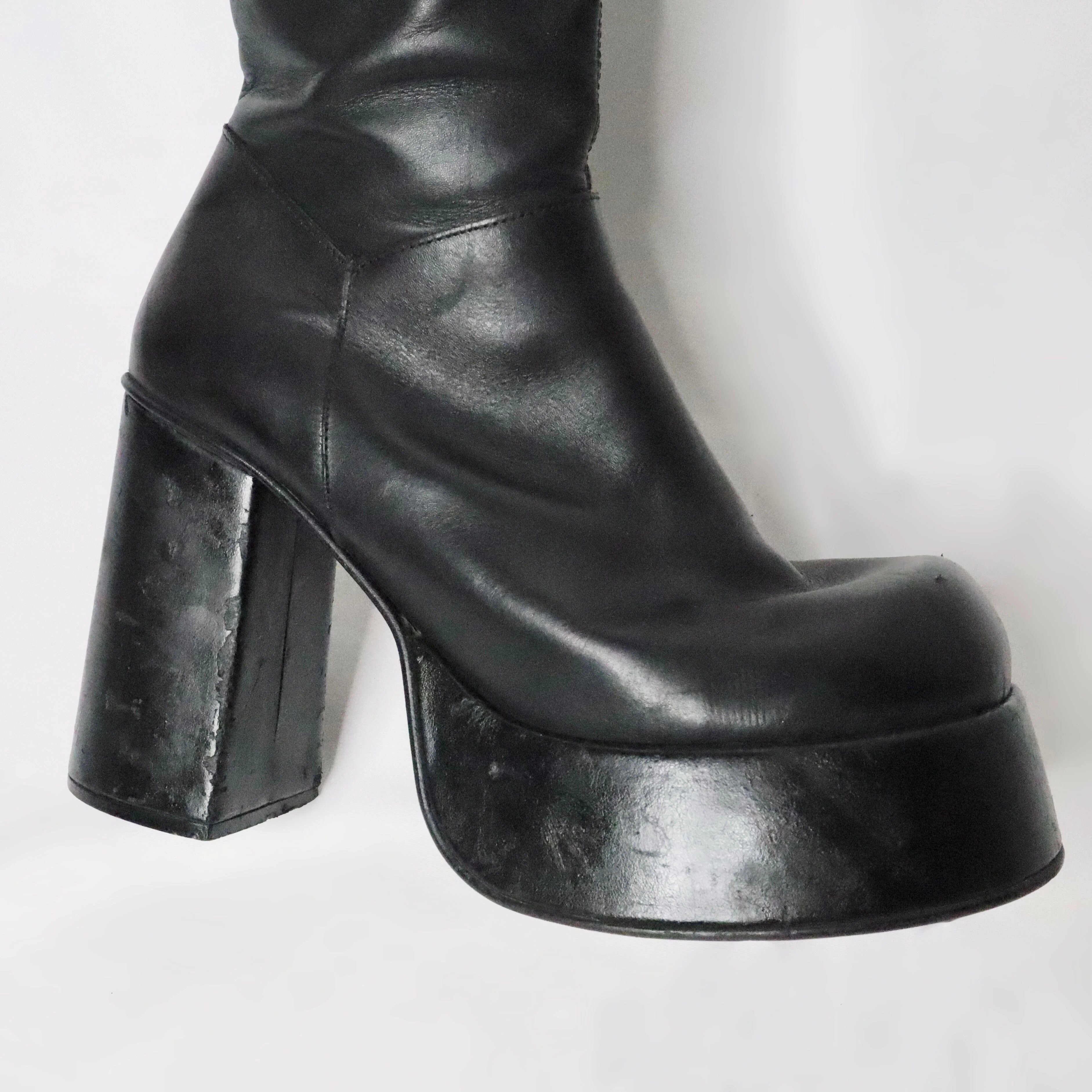 Adidas Ubersonic 4.1 Tennis Shoes Black Leather Platform Boots(8.5 US/39 EU)