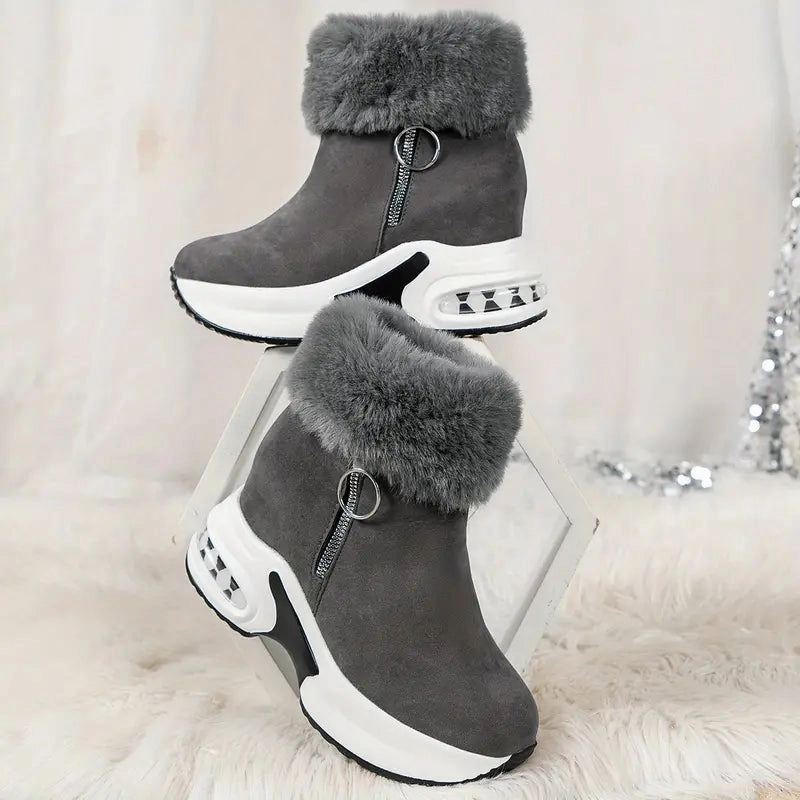 Women's Platform Ankle Boots - Smooth Zipper, Chunky Style, Plush Lined Field And Forest Work Boots