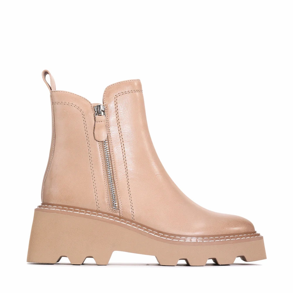 EOS Bae Leather Boot - Taupe Adidas Outdoor Shoe