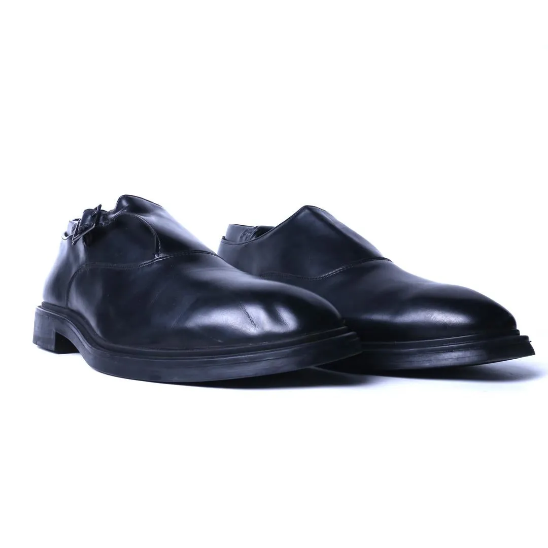 ZARA. . Dress Shoe Cleaner