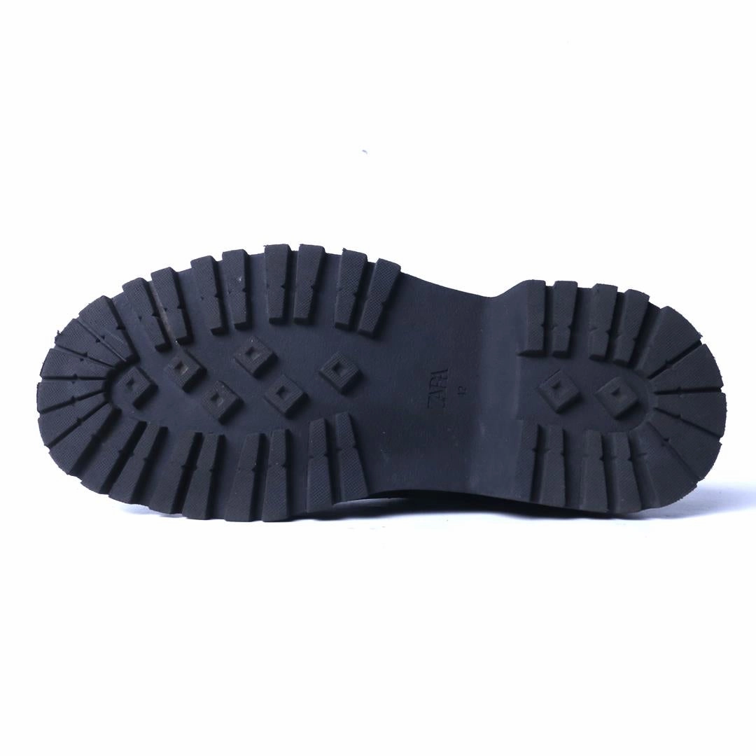 ZARA. . Chloroform Dress Shoes