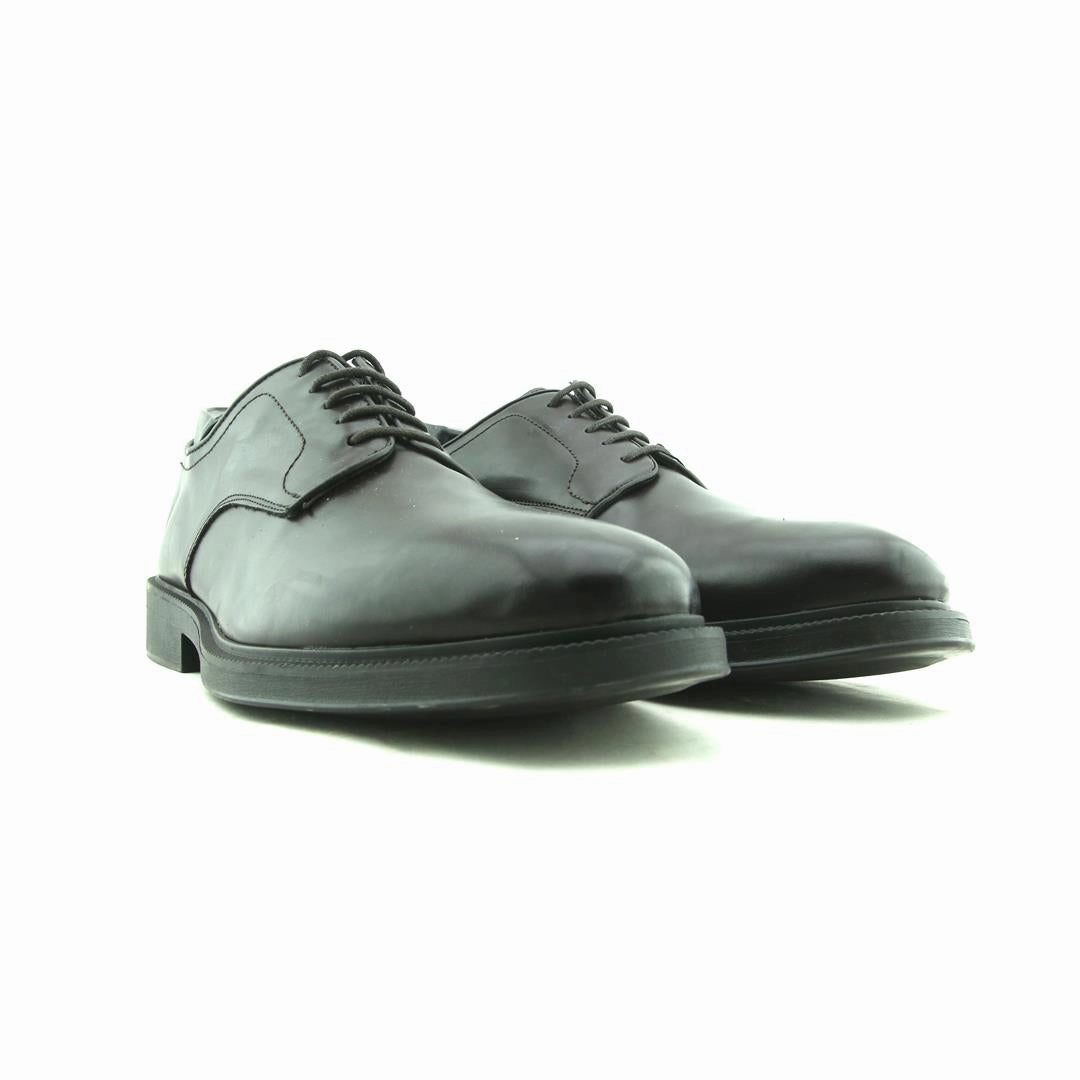 ZARA. . Shoes Dresser