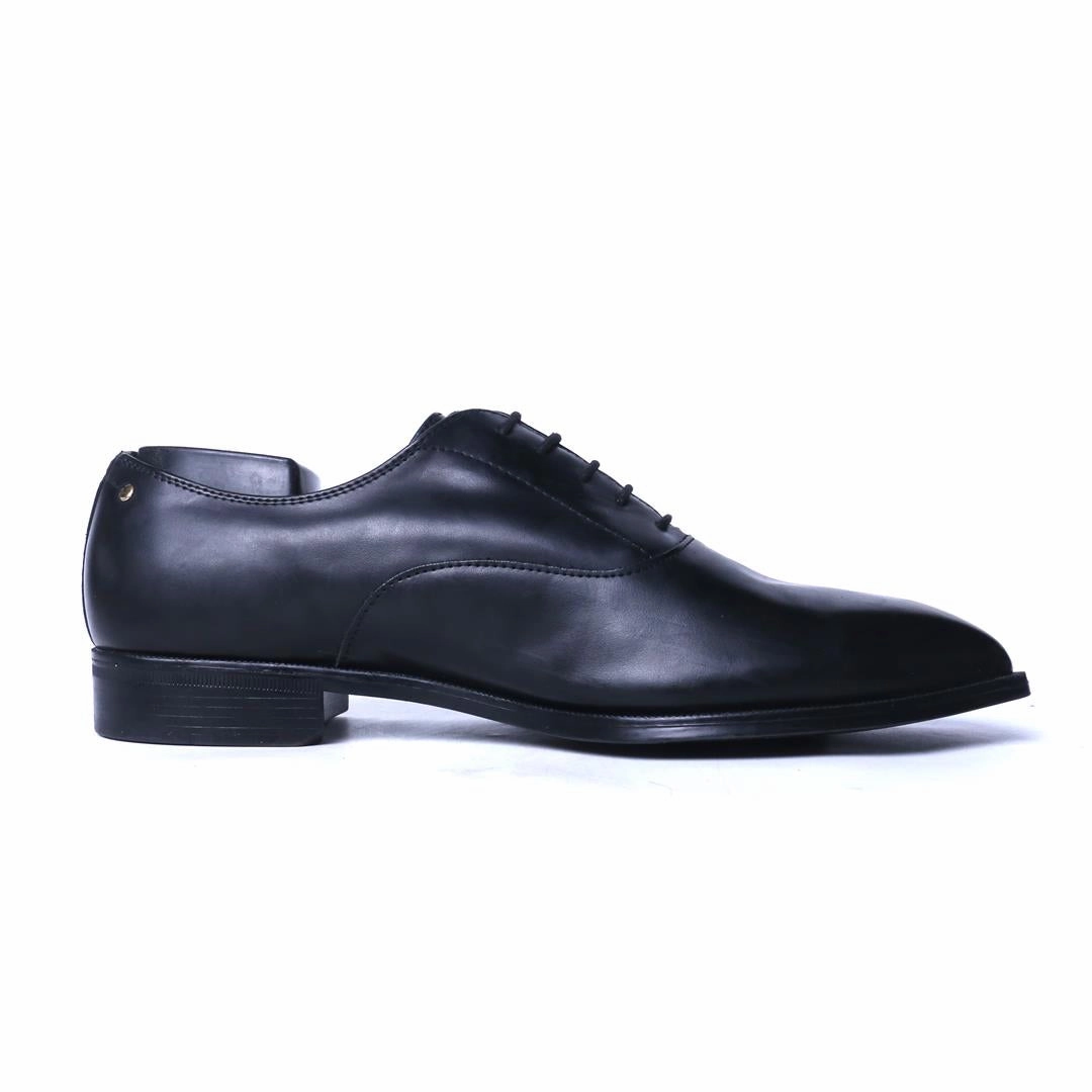 ZARA. . Formal Flat Dress Shoes