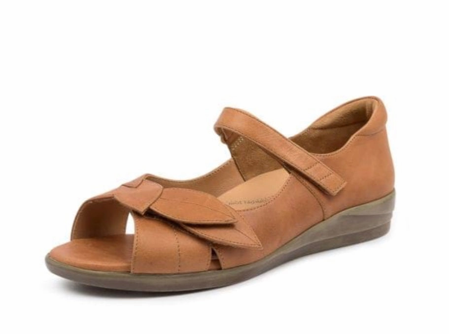 Casual chic Ziera Disco Tan Leather Sandal