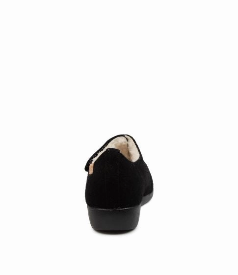 Durable Build College Style Ziera Fliss Black slippers